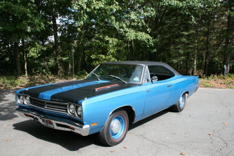 Import Plymouth Road Runner 1969